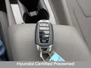 Hyundai ELANTRA 2023 SEL 4 puertas Sedan