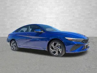 Hyundai ELANTRA 2025 SEL Conveniencia 4 puertas Sedan