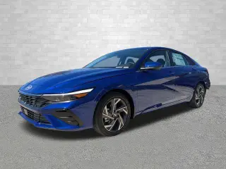 Hyundai ELANTRA 2025 SEL Conveniencia 4 puertas Sedan