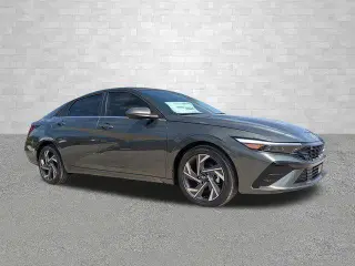 Hyundai ELANTRA 2025 SEL Conveniencia 4 puertas Sedan