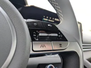 Hyundai ELANTRA 2025 SEL Conveniencia 4 puertas Sedan