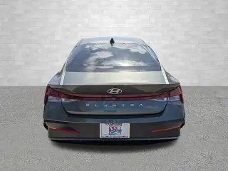 Hyundai ELANTRA 2025 SEL Conveniencia 4 puertas Sedan