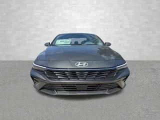 Hyundai ELANTRA 2025 SEL Conveniencia 4 puertas Sedan