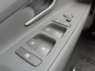 Hyundai ELANTRA 2025 SEL Conveniencia 4 puertas Sedan