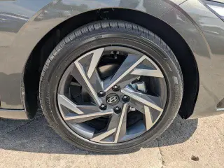 Hyundai ELANTRA 2025 SEL Conveniencia 4 puertas Sedan