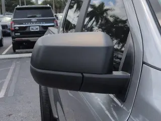 Ford Ranger 2024 4x2 XL 4 puertas SuperCrew con caja de 5.0 pies