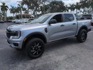 Ford Ranger 2024 4x2 XL 4 puertas SuperCrew con caja de 5.0 pies
