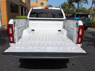 Ford Ranger 2019 4x4 XLT 4 puertas SuperCrew 5.1 pies. SB