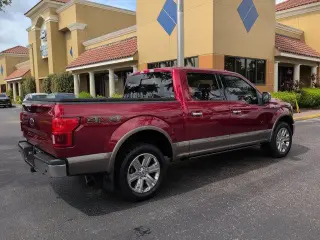 Ford F-150 2018 4x4 Lariat 4 puertas SuperCrew 5.5 pies. SB