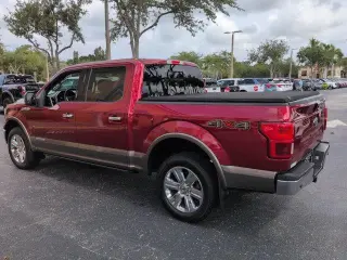 Ford F-150 2018 4x4 Lariat 4 puertas SuperCrew 5.5 pies. SB