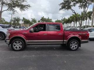 Ford F-150 2018 4x4 Lariat 4 puertas SuperCrew 5.5 pies. SB