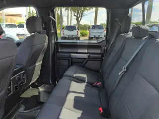 Ford F-150 2020 4x2 XLT 4 puertas SuperCrew 5.5 pies. SB