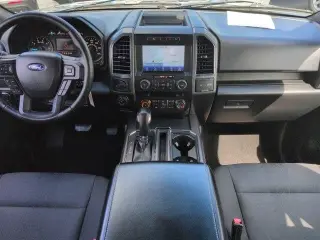 Ford F-150 2020 4x2 XLT 4 puertas SuperCrew 5.5 pies. SB