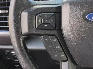 Ford F-150 2020 4x2 XLT 4 puertas SuperCrew 5.5 pies. SB