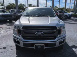 Ford F-150 2020 4x2 XLT 4 puertas SuperCrew 5.5 pies. SB