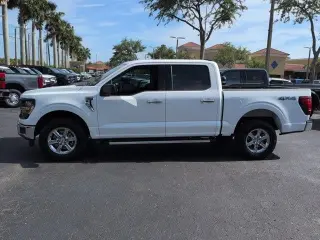 Ford F-150 2025 4x4 XLT 4 puertas SuperCrew 6.5 pies. SB