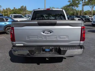 Ford F-150 2025 4x4 XLT 4 puertas SuperCrew 6.5 pies. SB