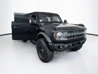 Ford Bronco 2024 4x4 Black Diamond 4 puertas SUV