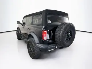 Ford Bronco 2024 4x4 Black Diamond 4 puertas SUV