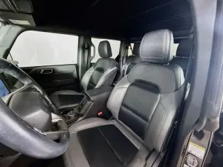 Ford Bronco 2024 4x4 Black Diamond 4 puertas SUV