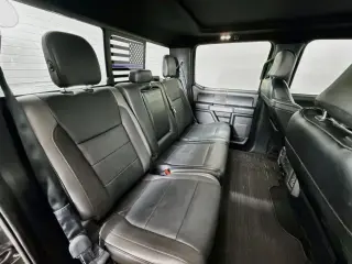 Ford F-150 2019 4x4 Raptor 4 puertas SuperCrew 5.5 pies. SB