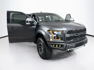 Ford F-150 2019 4x4 Raptor 4 puertas SuperCrew 5.5 pies. SB