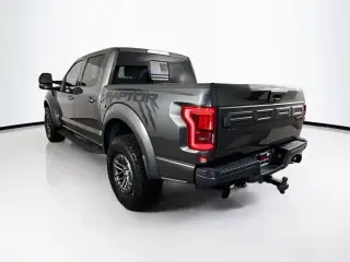 Ford F-150 2019 4x4 Raptor 4 puertas SuperCrew 5.5 pies. SB