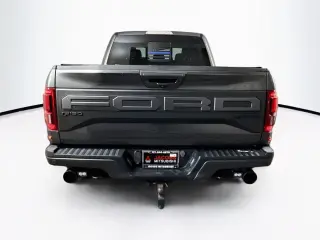 Ford F-150 2019 4x4 Raptor 4 puertas SuperCrew 5.5 pies. SB