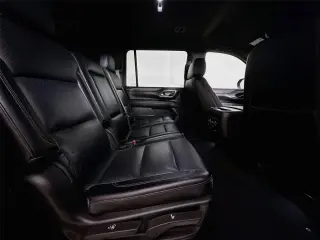 Chevrolet Suburban 2024 4x2 LS 4 puertas SUV