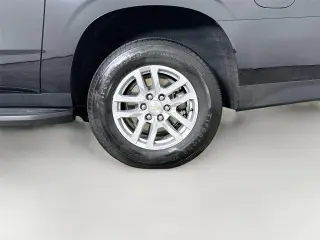 Chevrolet Suburban 2024 4x2 LS 4 puertas SUV