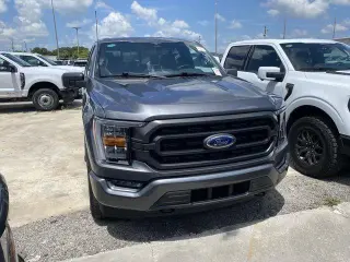 Ford F-150 2023 4x4 XLT 4 puertas SuperCrew 5.5 pies SB