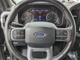 Ford F-150 2023 4x4 XLT 4 puertas SuperCrew 5.5 pies SB