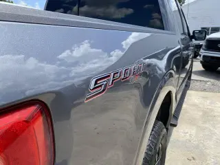 Ford F-150 2023 4x4 XLT 4 puertas SuperCrew 5.5 pies SB