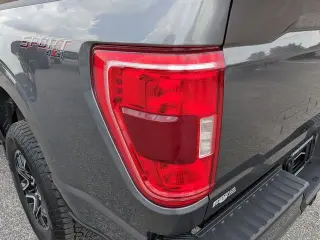 Ford F-150 2023 4x4 XLT 4 puertas SuperCrew 5.5 pies SB