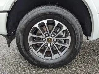 Ford F-150 2019 4x4 XLT 4 puertas SuperCrew 5.5 pies. SB