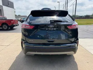 Ford Edge 2024 AWD SEL 4 puertas SUV