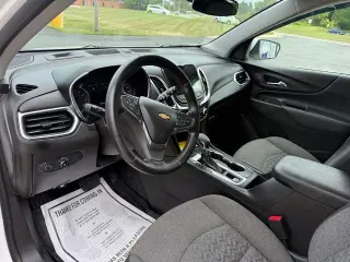 Chevrolet Equinox 2024 4x4 LT 4 puertas SUV con 1LT