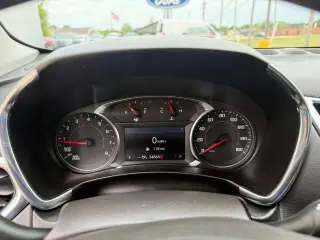 Chevrolet Equinox 2024 4x4 LT 4 puertas SUV con 1LT