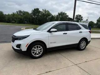 Chevrolet Equinox 2024 4x4 LT 4 puertas SUV con 1LT