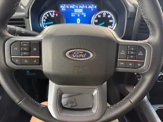 Ford F-150 2023 4x4 XLT 4 puertas SuperCrew 5.5 pies. SB