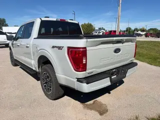 Ford F-150 2023 4x4 XLT 4 puertas SuperCrew 5.5 pies. SB