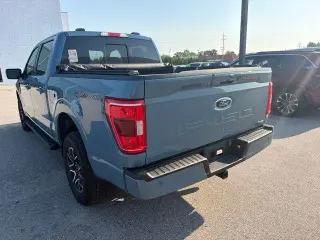 Ford F-150 2023 4x4 XLT 4 puertas SuperCrew 5.5 pies. SB