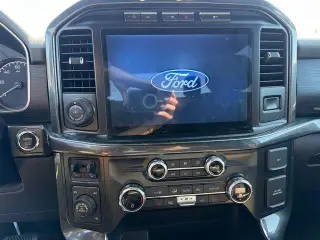 Ford F-150 2021 4x4 XLT 4 puertas SuperCrew 5.5 pies. SB