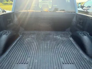 Ford F-150 2023 4x4 XLT 4 puertas SuperCrew 5.5 pies SB