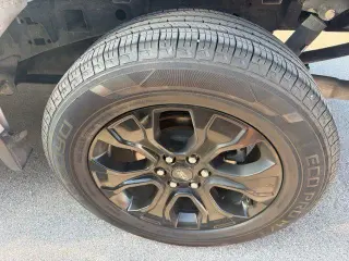 Ford F-150 2023 4x4 XLT 4 puertas SuperCrew 5.5 pies SB