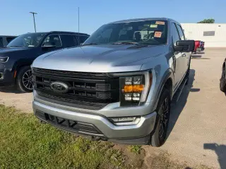 Ford F-150 2023 4x4 XLT 4 puertas SuperCrew 5.5 pies SB