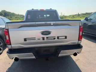 Ford F-150 2023 4x4 XLT 4 puertas SuperCrew 5.5 pies SB