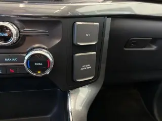 Ford F-150 2023 4x4 XLT 4 puertas SuperCrew 5.5 pies. SB