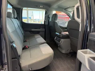 Ford F-150 2023 4x4 XLT 4 puertas SuperCrew 5.5 ft. SB