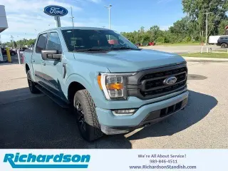 Ford F-150 2023 4x4 XLT 4 puertas SuperCrew 5.5 pies. SB